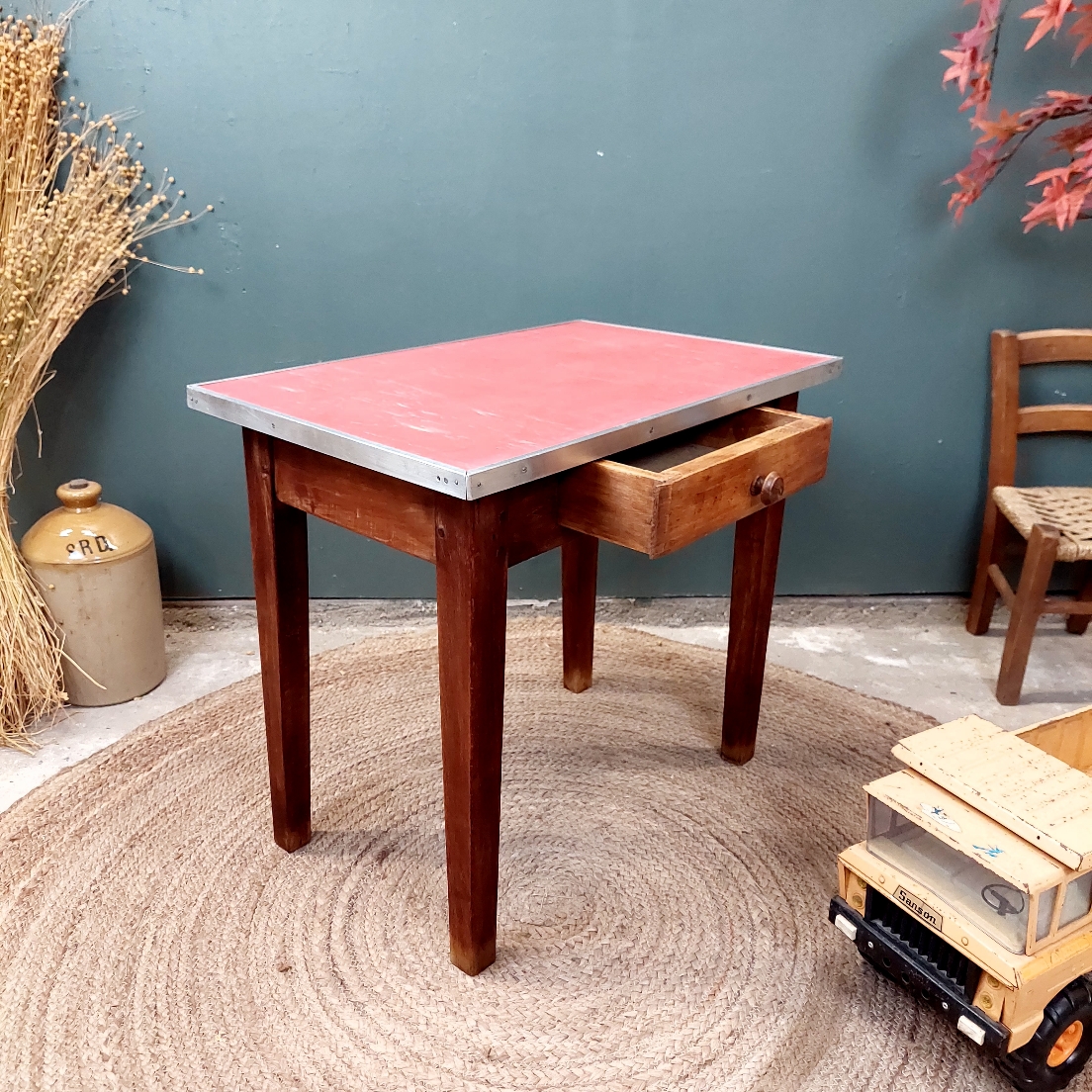 095e8ee3441e.jpg PETITE TABLE EN BOIS