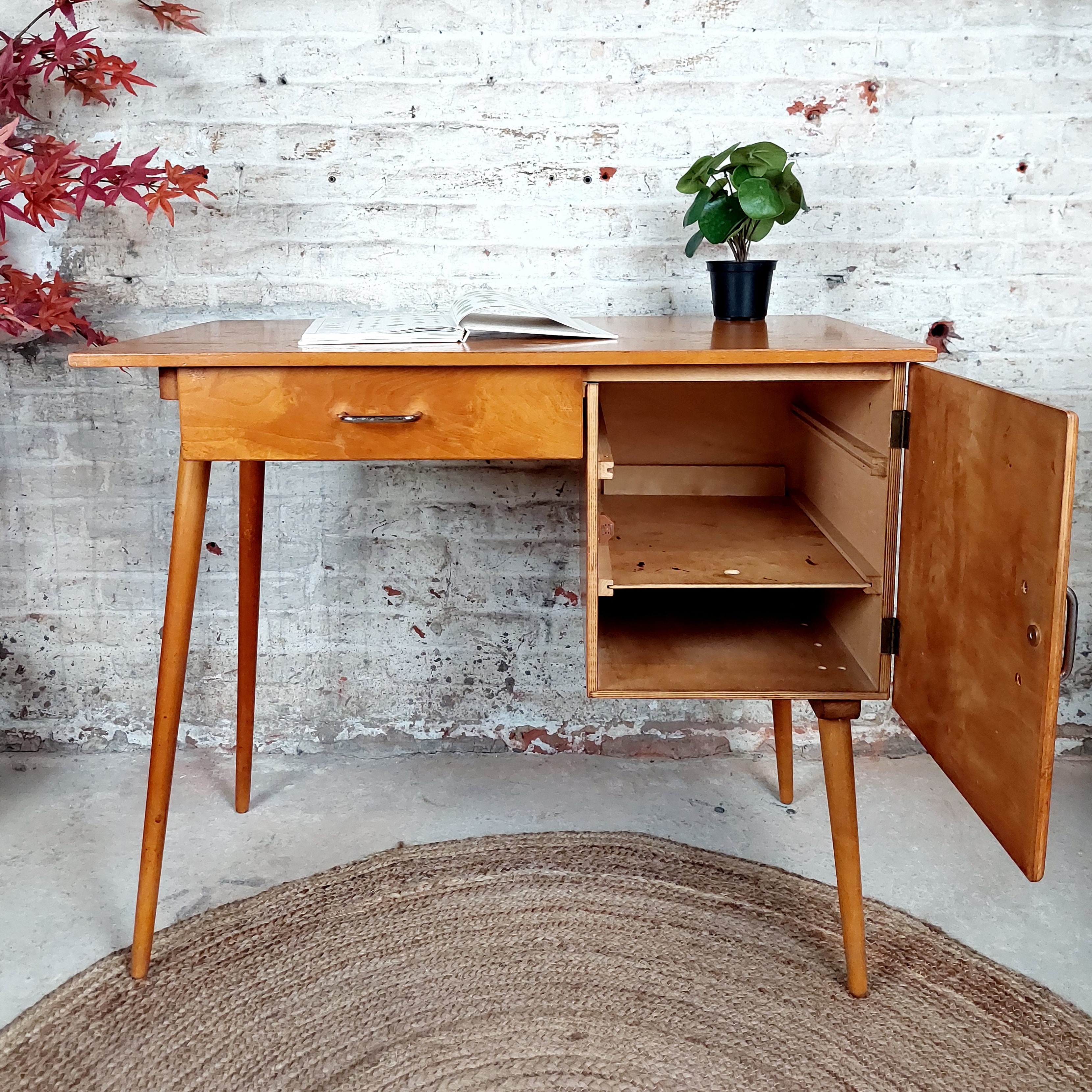 BUREAU STYLE SCANDINAVE 3