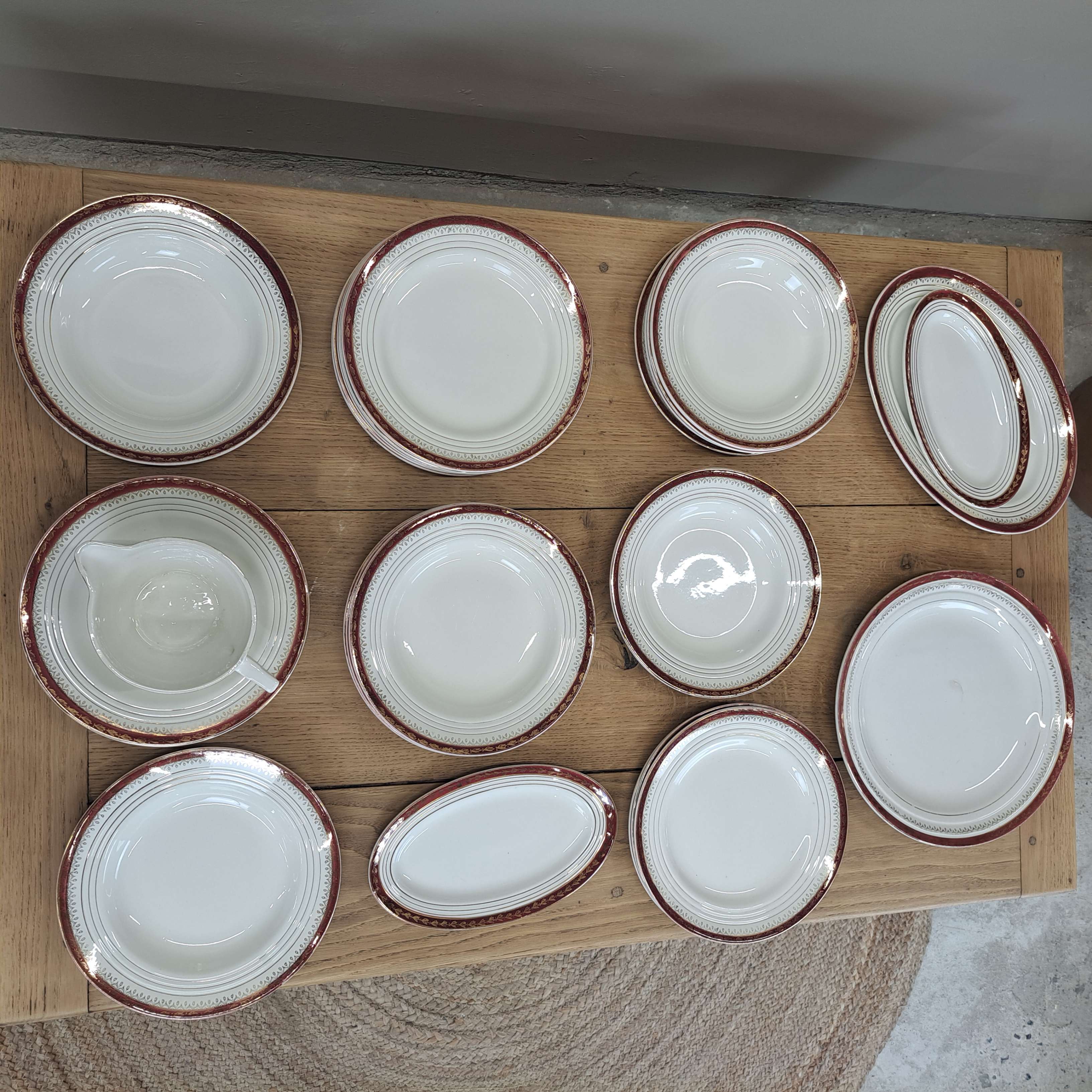 35c71a515f12.jpg SERVICE ASSIETTES