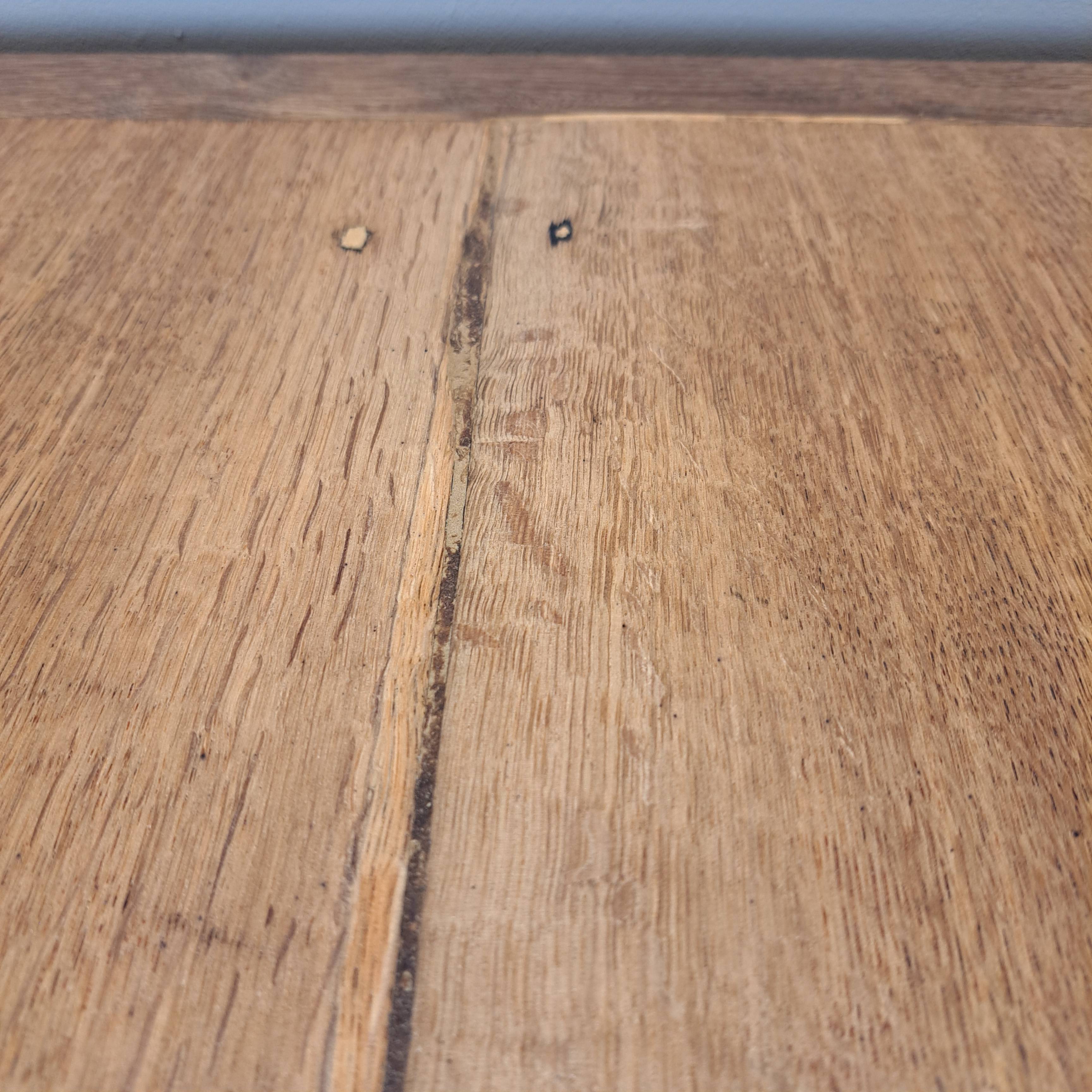 3f5bd3ba6788.jpg Ancien bureau artisanal