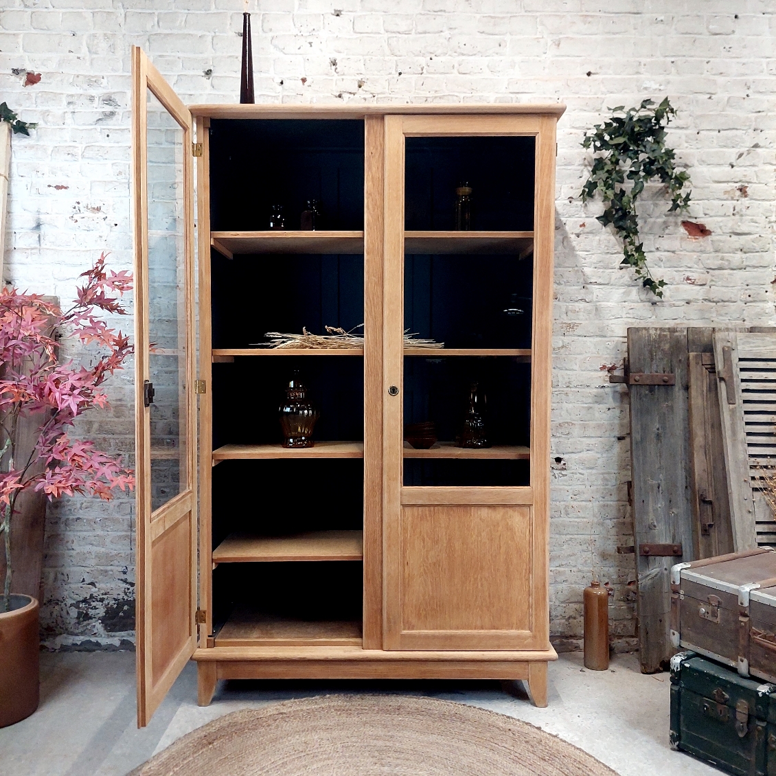 ARMOIRE VITRée 2