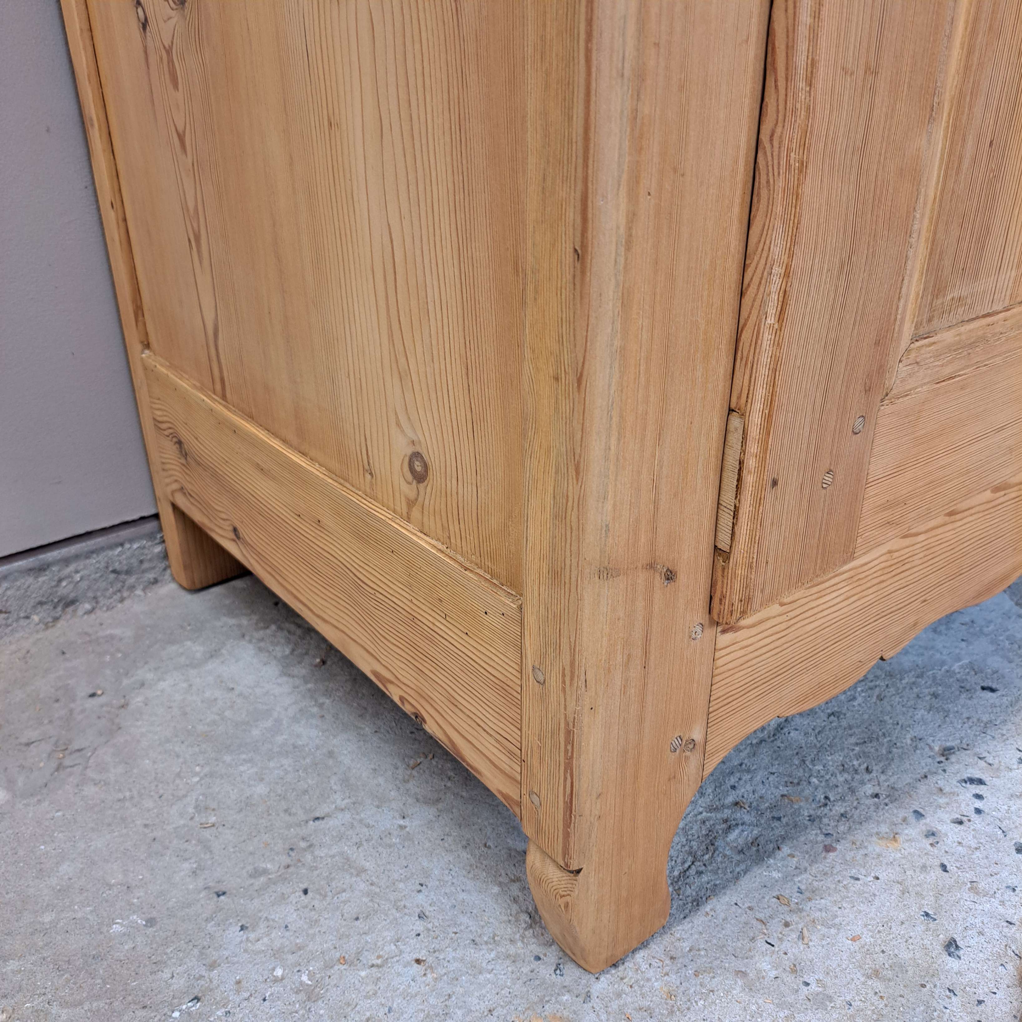 891afae79f1e.jpg MEUBLE CONFITURIER