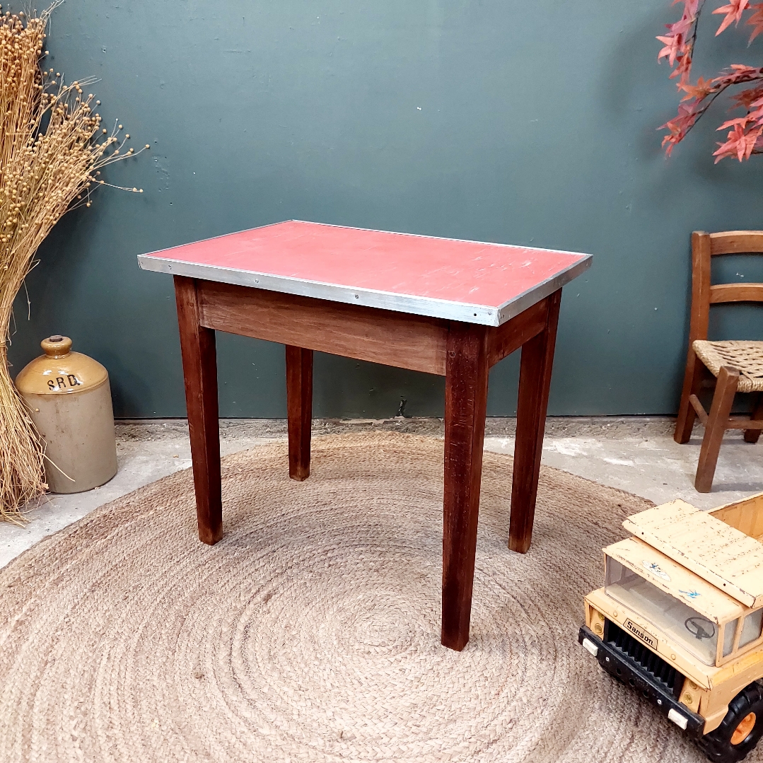 PETITE TABLE EN BOIS 5