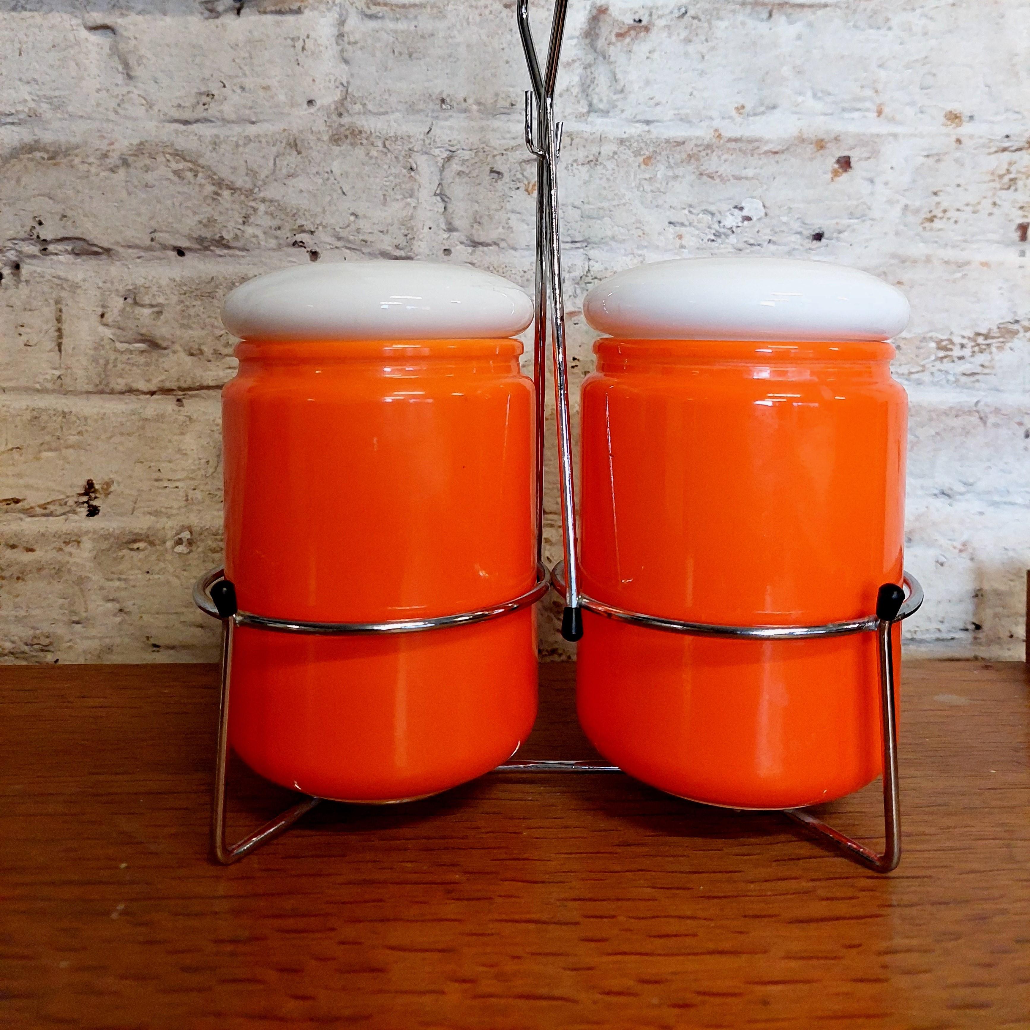 e096817d3a23.jpg Pots en opaline orange