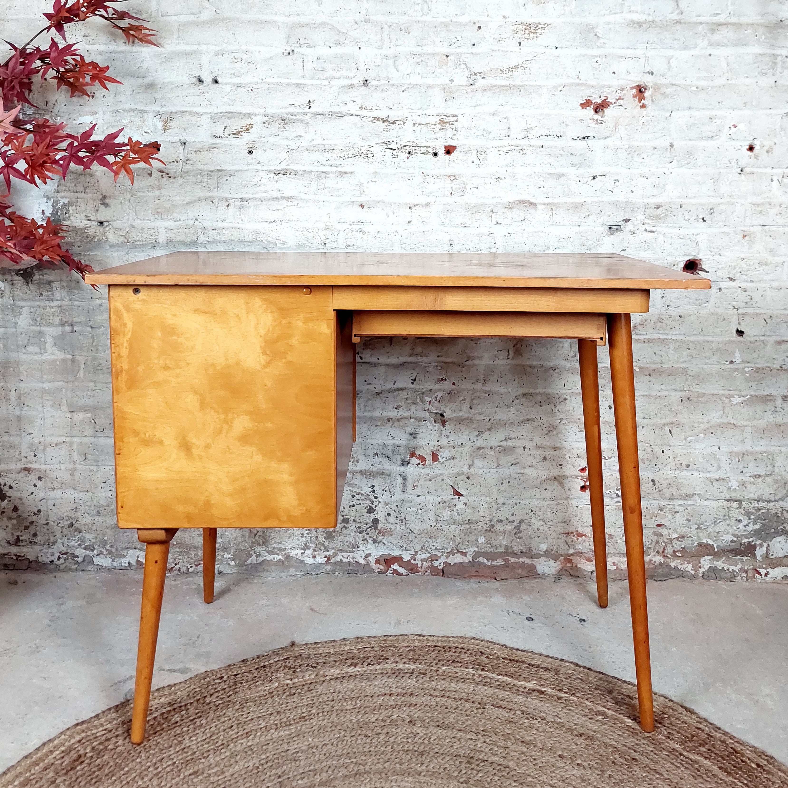 BUREAU STYLE SCANDINAVE 7