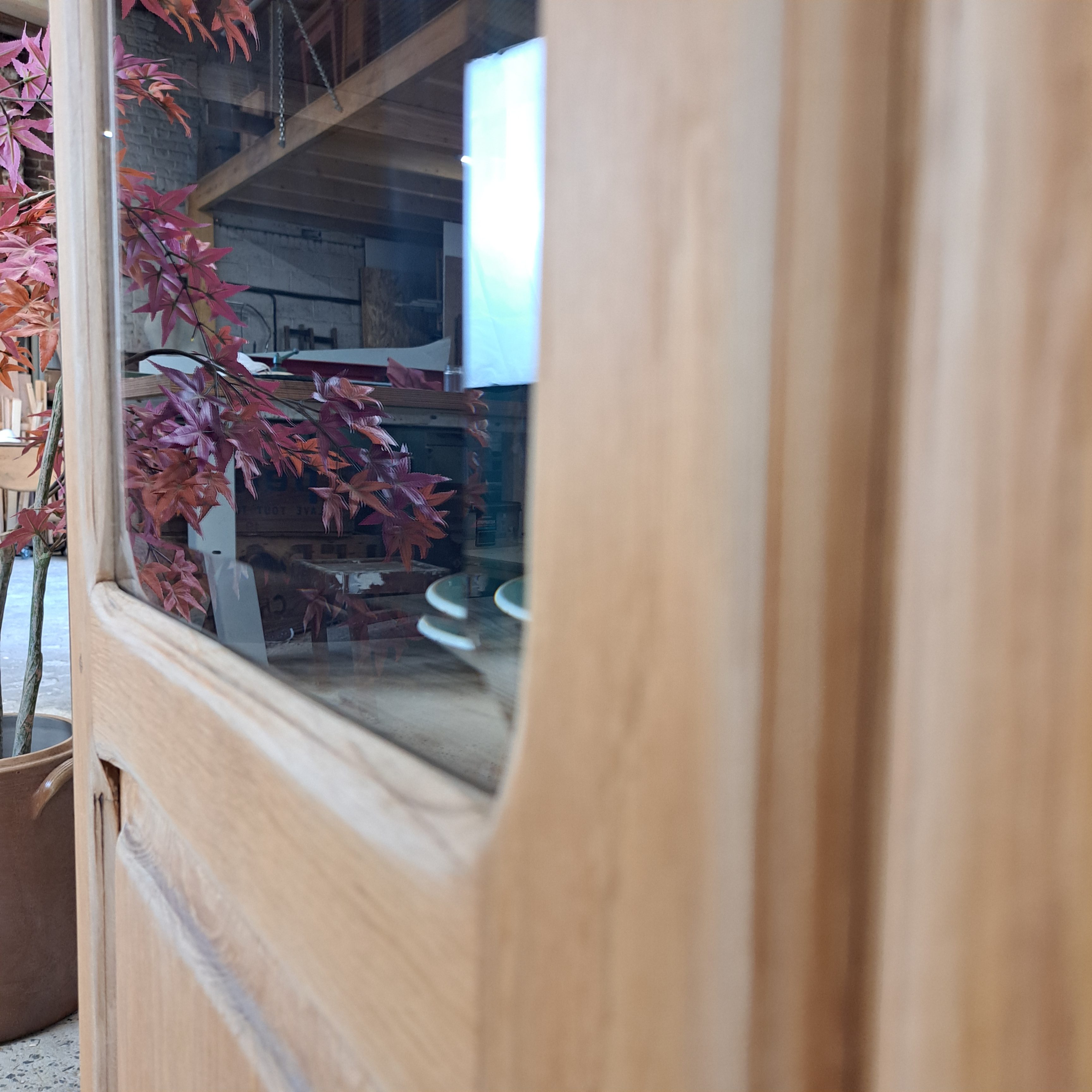 35d127829e74.jpg ARMOIRE VITREE