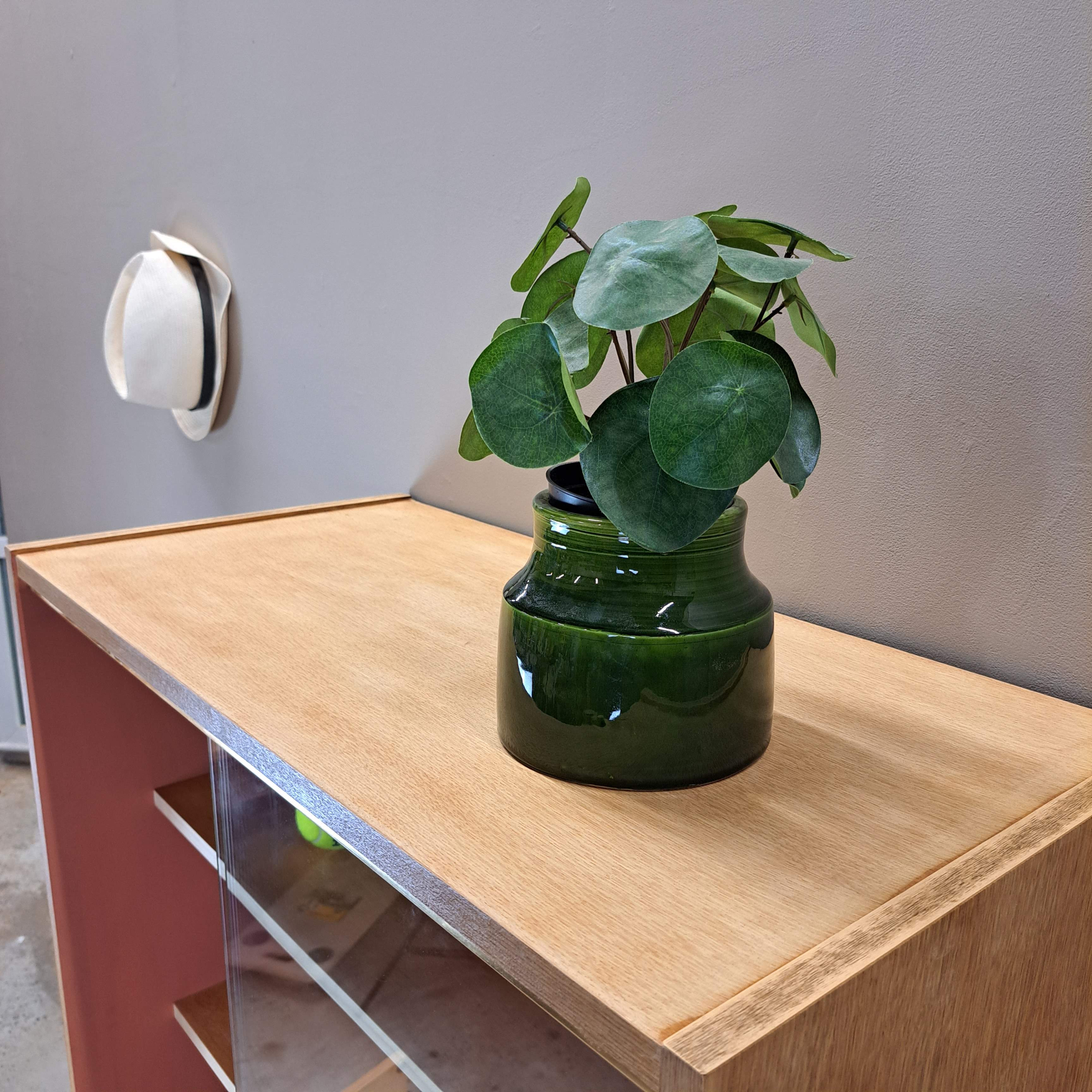 8b9006d9cb66.jpg Meuble vitrine
