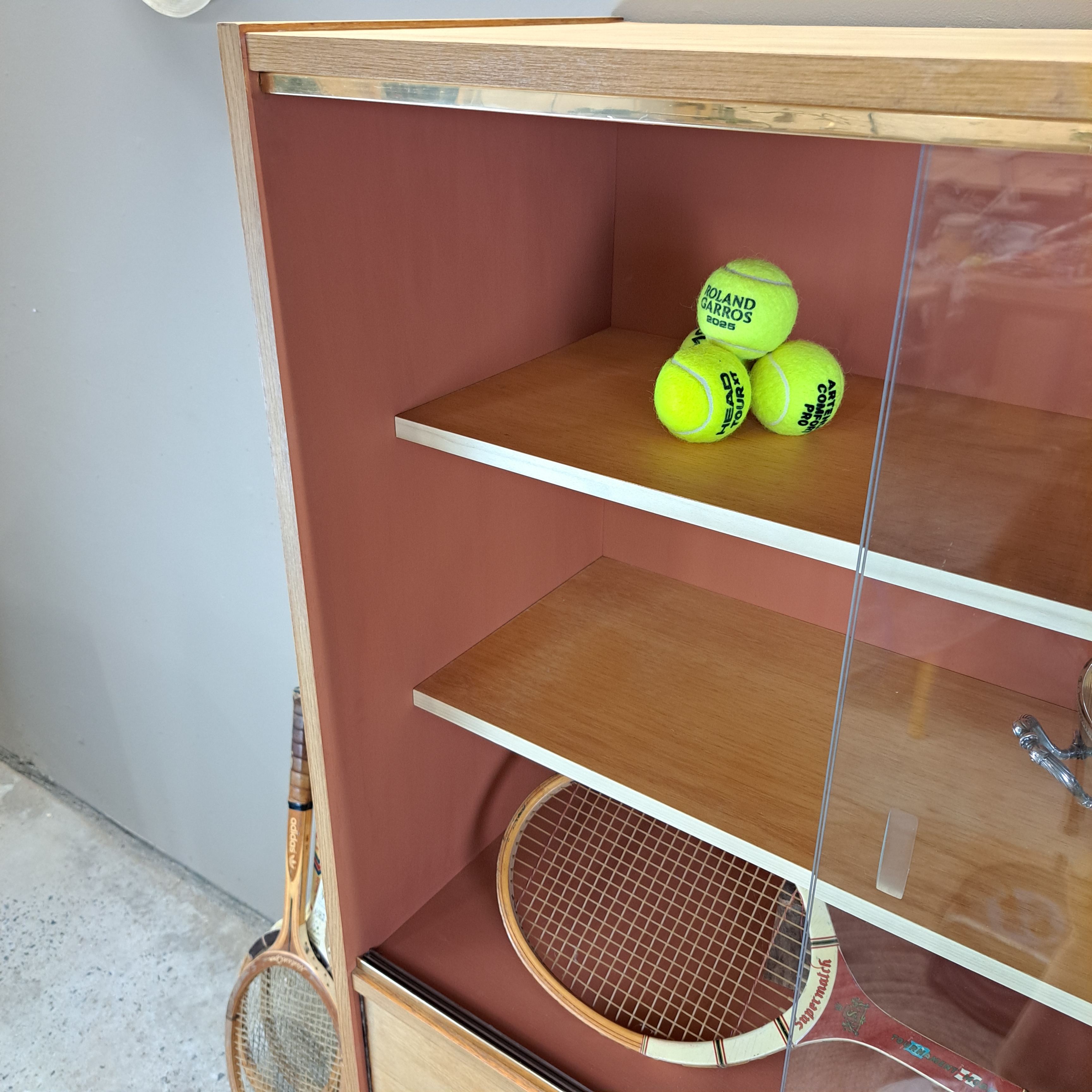 ed0482798e44.jpg Meuble vitrine